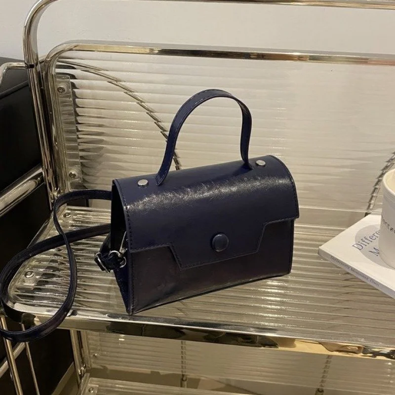 

High-End Luxury Brand Ladies Shoulder Bag Leather Elegant Crossbody Famous Designer Elegant Embellishment Daily Commuter Bag​