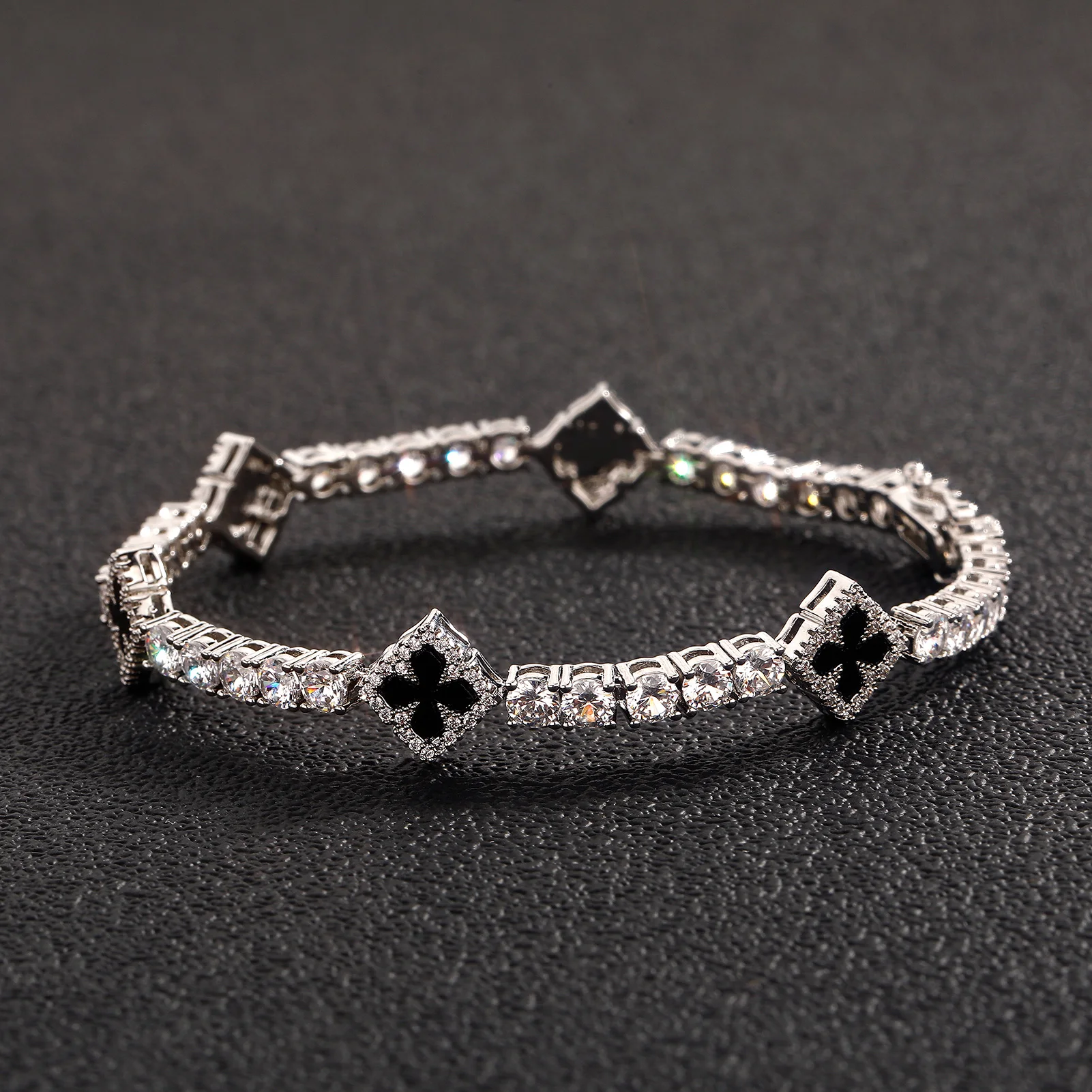 Thumbnail 2 - #50 Best Jewelry Clasps to Buy In 2026