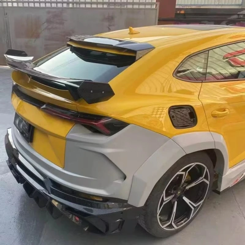 For  Urus Rear Wing Upgrade GT Style Rear Trunk Spoiler High Quality Dry Carbon Fiber Trunk Wing