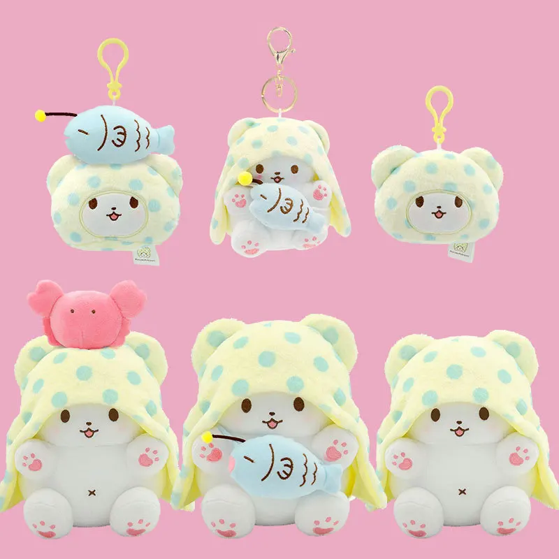 

Мягкие плюшевые игрушки и брелоки Sanrio: милые мишки в горошек с капюшоном и декором в виде рыбок и крабов – идеальные подарки и украшения для сумок