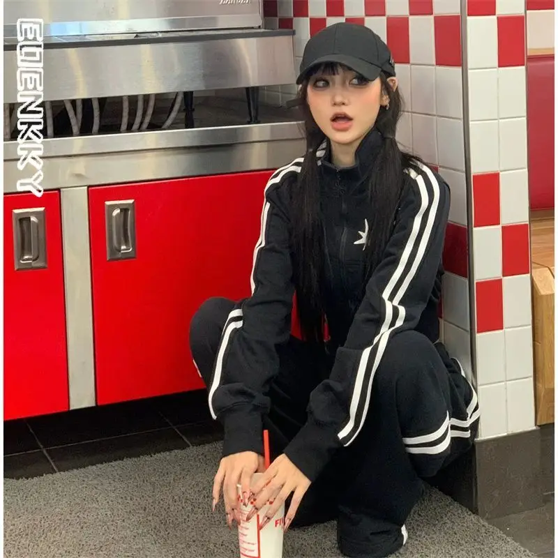 

Spring High Street 2pcs Sets Women Korea Zipper Cropped Jackets Straight Loose Sweatpants Korea Fashion Striped Tracksuits New