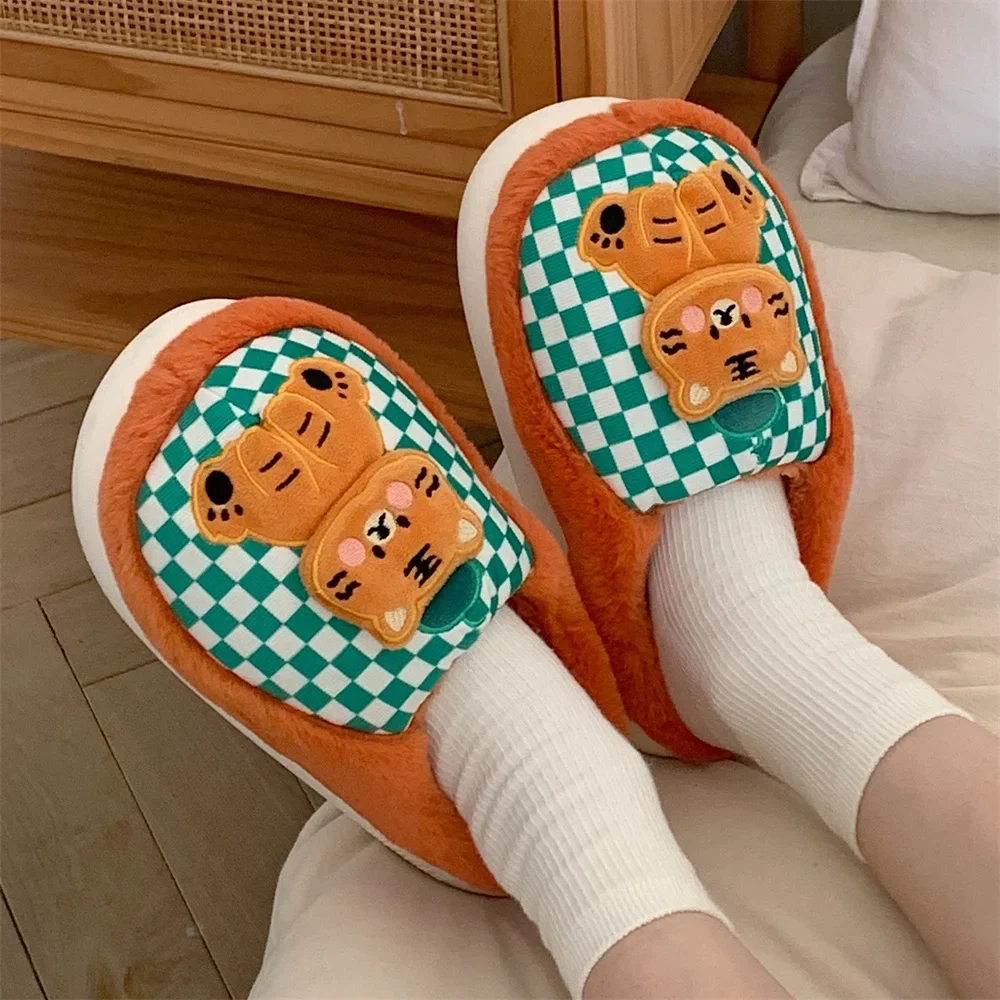 

Winter Ins Home Warm Soft-soled Slippers Cute Cartoon Tiger Plush Bag Head Cotton Slippers Women