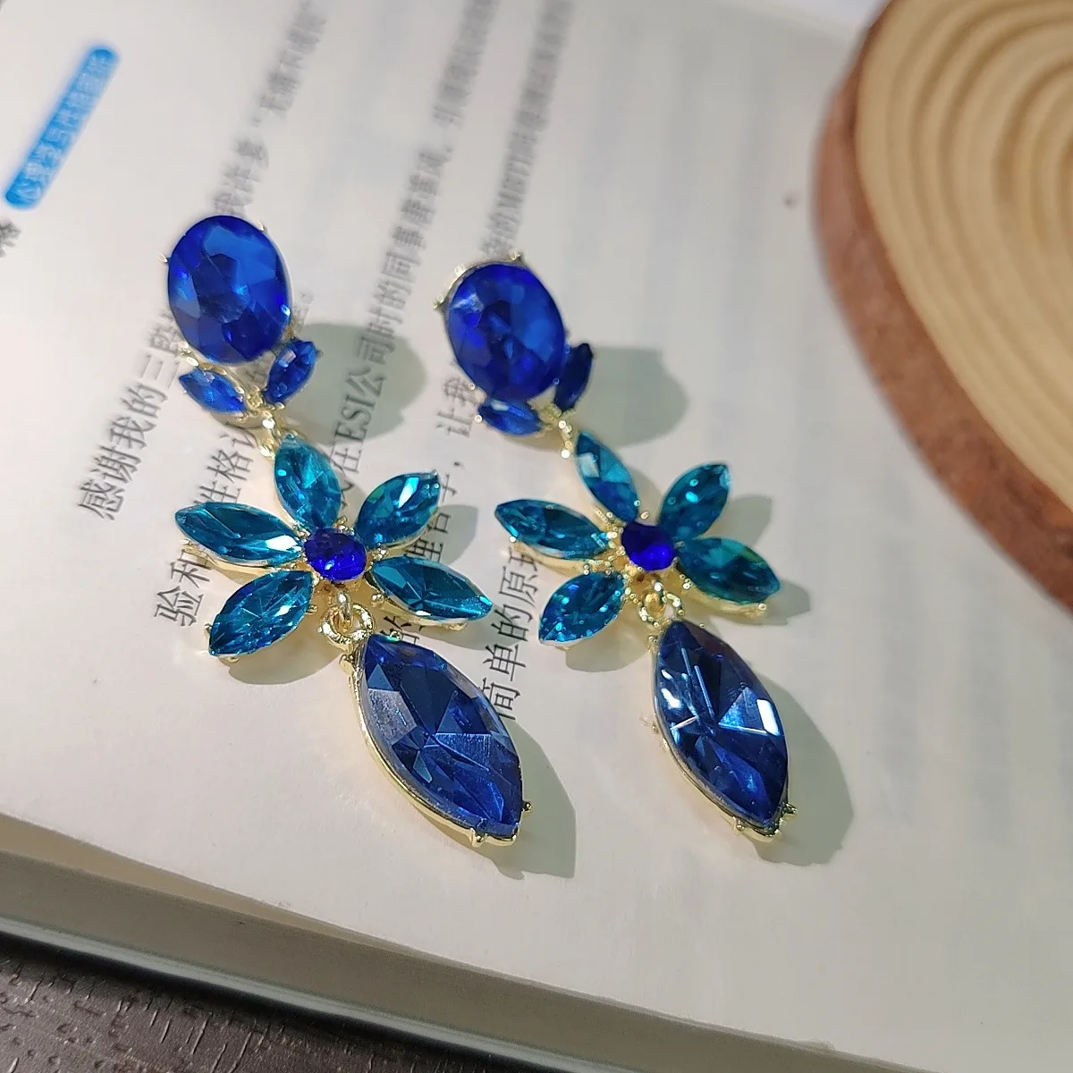 Trendy Blue Crystal Drop Earrings for Women 2023 New Geometric Flower Luxury Design Charm High Grade Earring For Girl Gifts