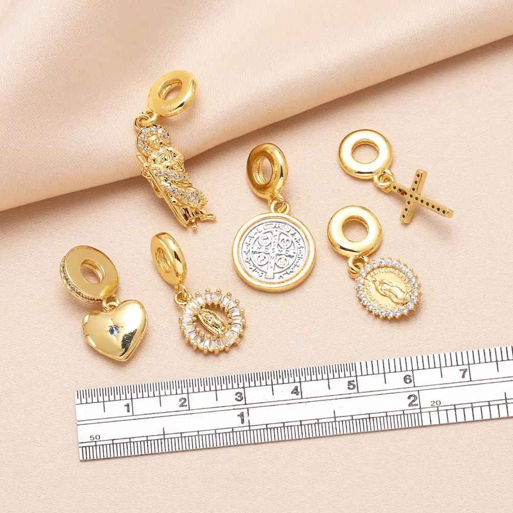 OCESRIO Fashion White Crystal Virgin Mary Pendant for Necklaces Copper Gold Plated San Benito Jewelry Making Component pdtb668