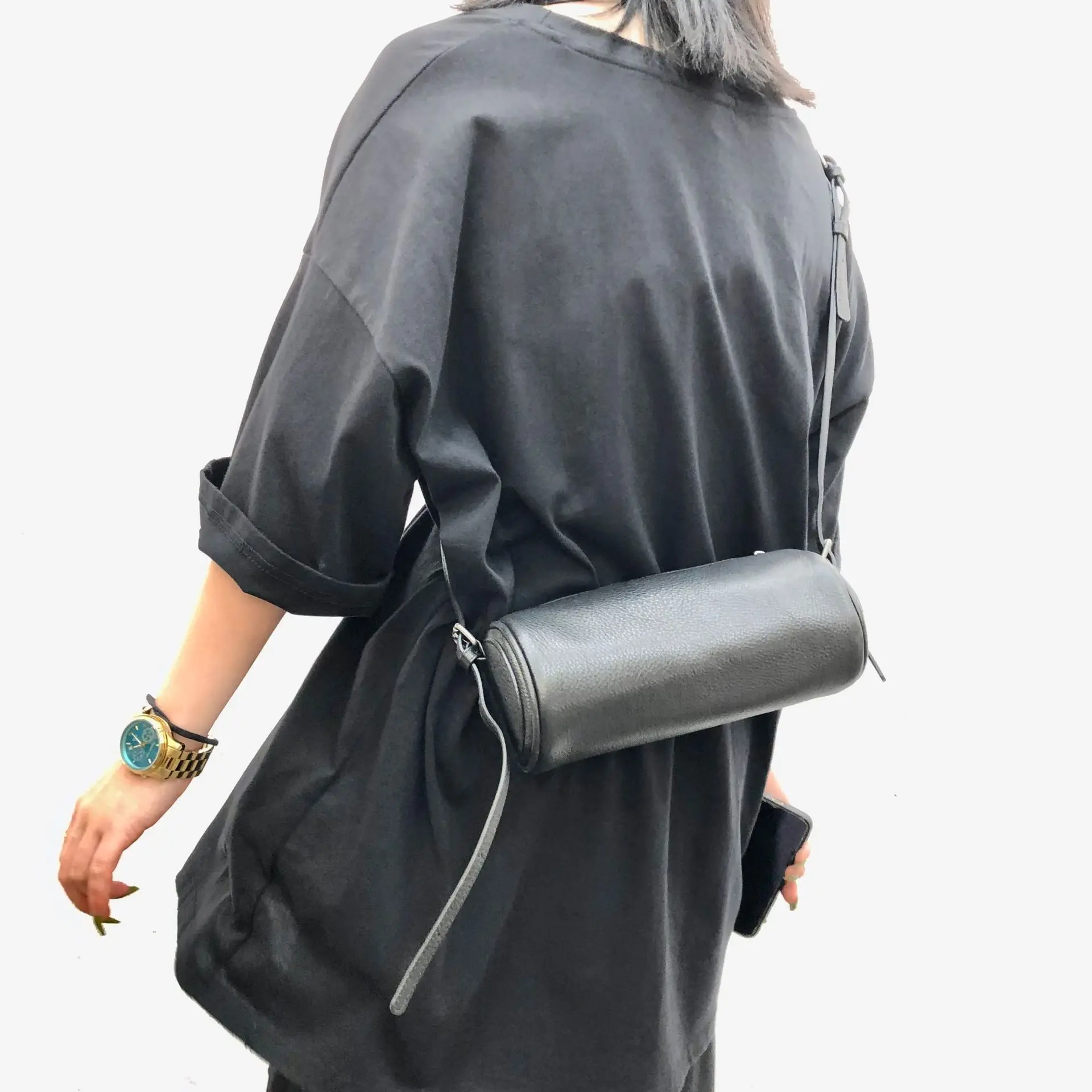 حقيبة يد كاجوال من الجلد الطبيعي باللون الأسود بتصميم كوري عتيق للرجال والنساء على شكل دلو من جلد البقر #3