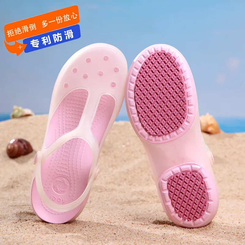 Non-Slip Hole Shoes Pump Beach Shoes Soft Bottom Comfortable Nurse Sandals