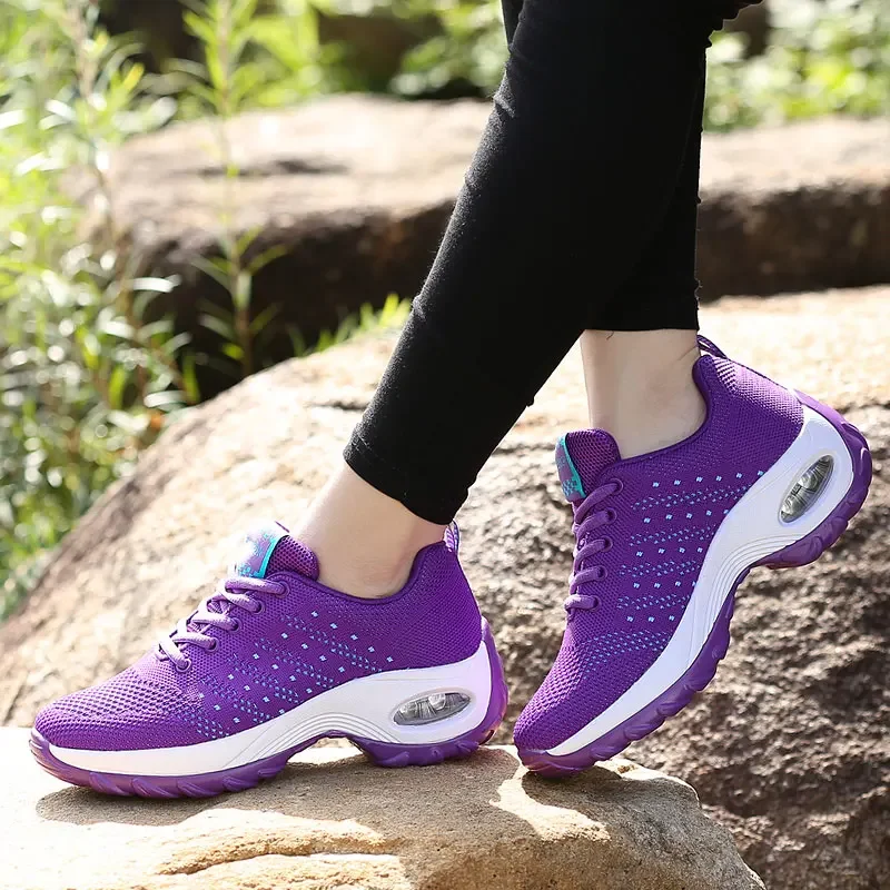 Women New Walking Shoes Breathable Casual Shoes Outdoor Light Weight Breathable Casual Walking Platform Ladies Sneakers Black