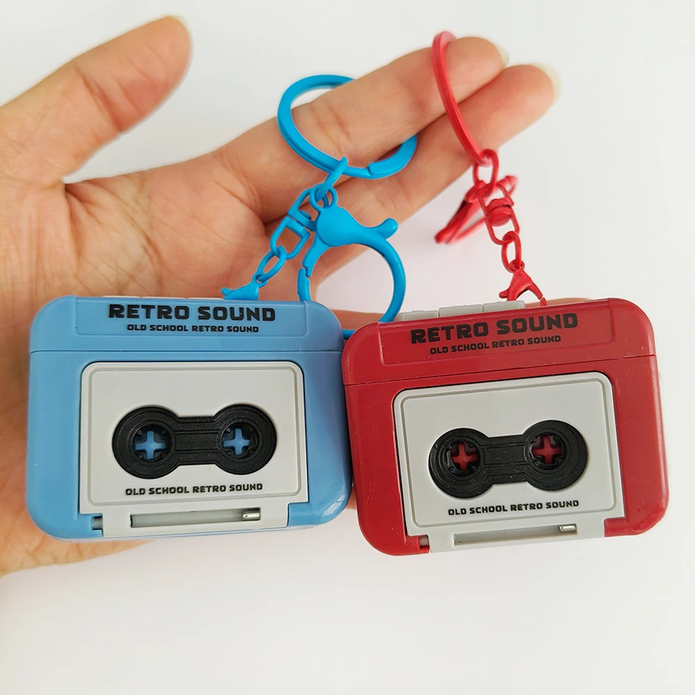 2026 Retro Recorder Key Ring Fun Music Box Pendant Toy Mini Funny Recordable Tape Recorder Keychain Toy Children's Birthday Gift