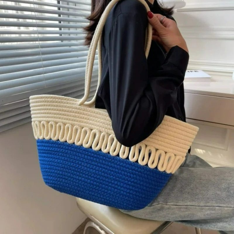Leisure Beach Woven Handbag Women's Summer Versatile Crossbody Bag for Single Shoulder Strap, Lightweight Hand-held Grocery Bag