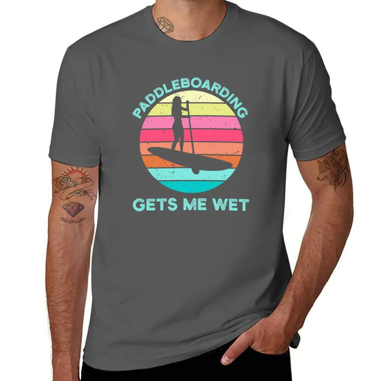 

Paddleboarding Gets Me Wet Paddleboard Paddleboarder SUP Water Sports Beach Ocean Waves Retro Vintage Sunset Funny Pun T-Shirt