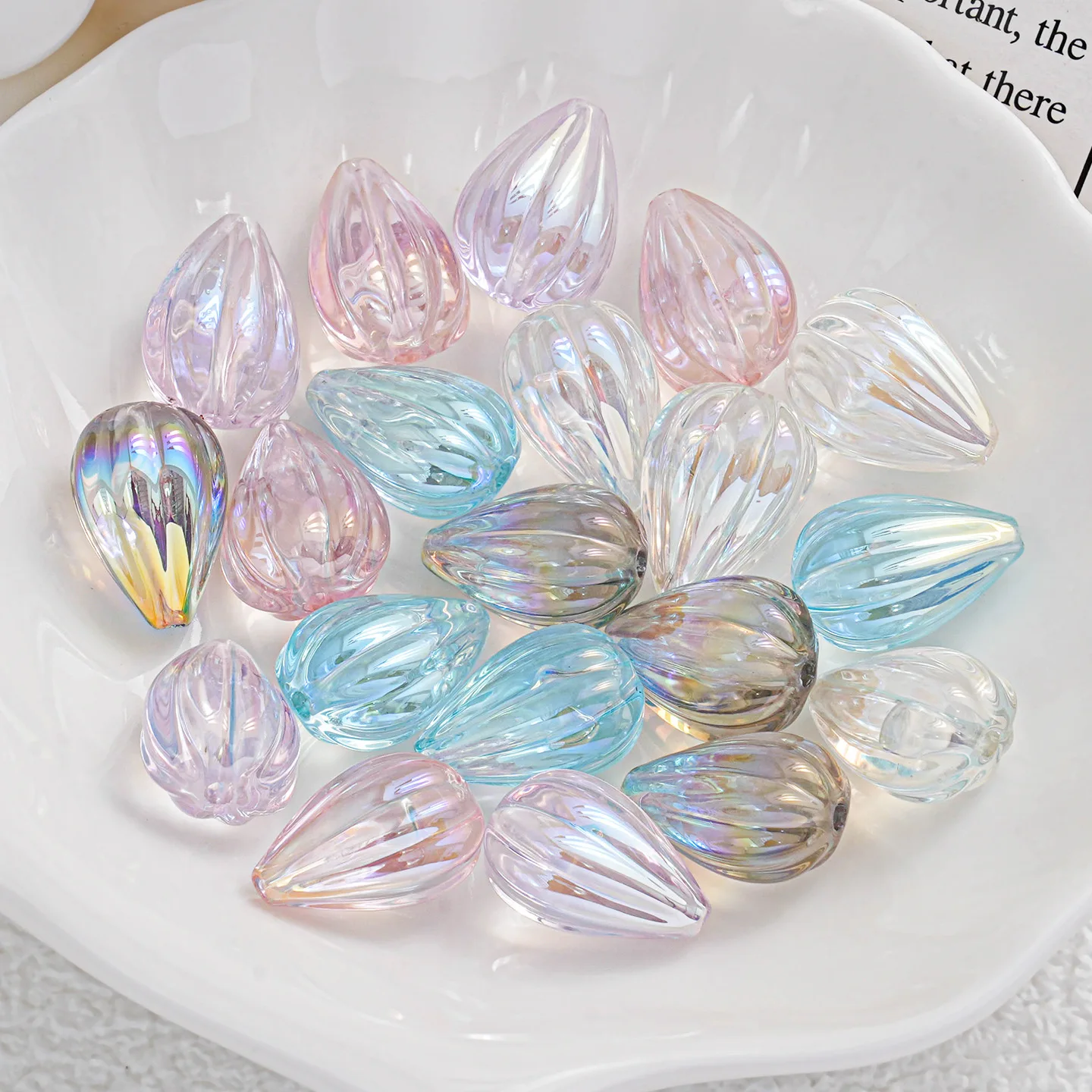 60pcs New Fashion Waterdrop Loose Beads Acrylic Transparent Pendant Beads Diy Necklace Earrings Bracelet Jewelry Making Findings