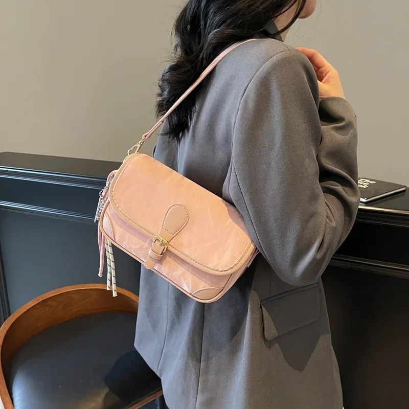 

2024 Women's Spacious Tote Bag - Vegan Leather Minimalist | Convertible Shoulder/Hand Carry Work Essentials