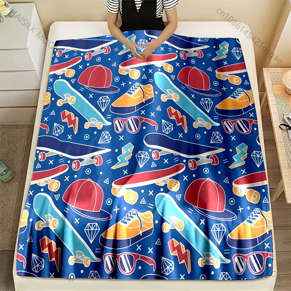 Multi-size Skateboard Hats and Shoes Pattern Blanket Flannel Material Soft Warm for All Seasons Home Outdoor Camping Picnics RV