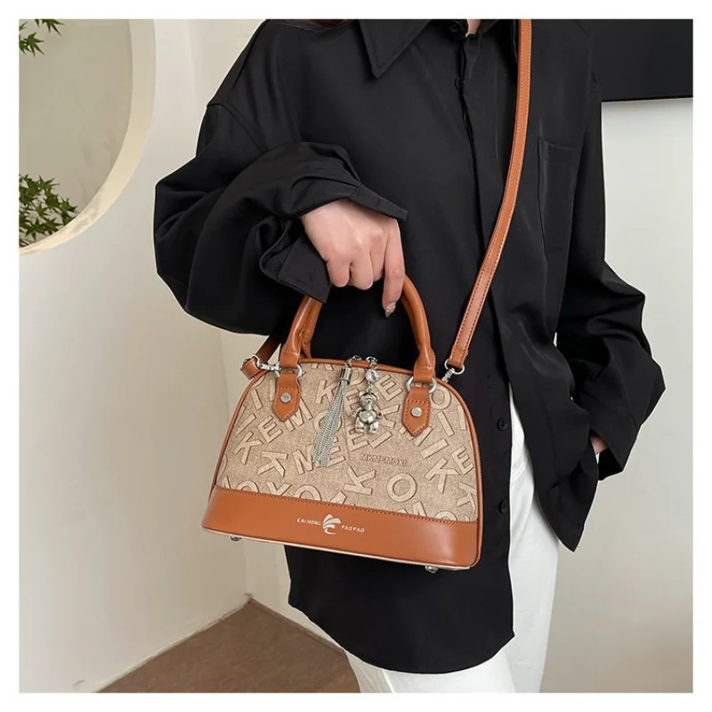 

Винтажная сумка через плечо для женщин 2025 года, просторная сумка через плечо с верхней ручкой, роскошная рабочая сумка для поездок на работу