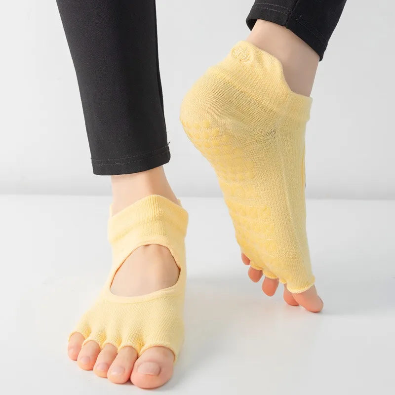 

Women's Half Toe Grip Yoga Socks Non Slip Pilates Dance Workout Professional Fitness Footwear Yoga Socks