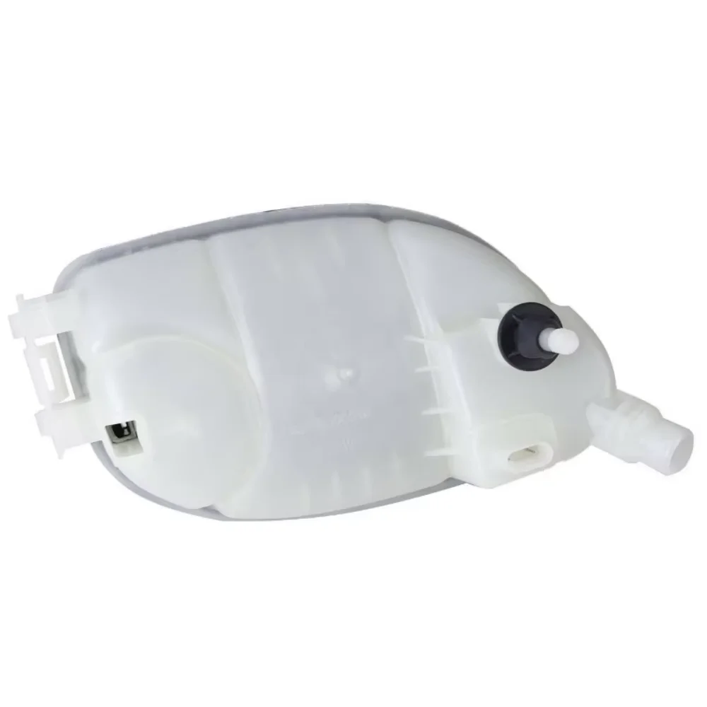 2465000049 Automobiles Expansion Water Tank for Mercedes-Benz A-Class A180 A200 A260 A45 B180 B200 B260 W246 W176 A2465000049