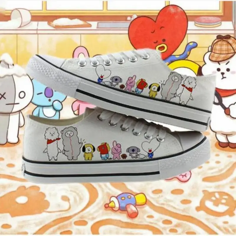 Nuove scarpe di tela basse Bt21 Kawaii Cartoon scarpe basse Casual dipinte a mano studenti scarpe da ginnastica alla moda e comode regalo