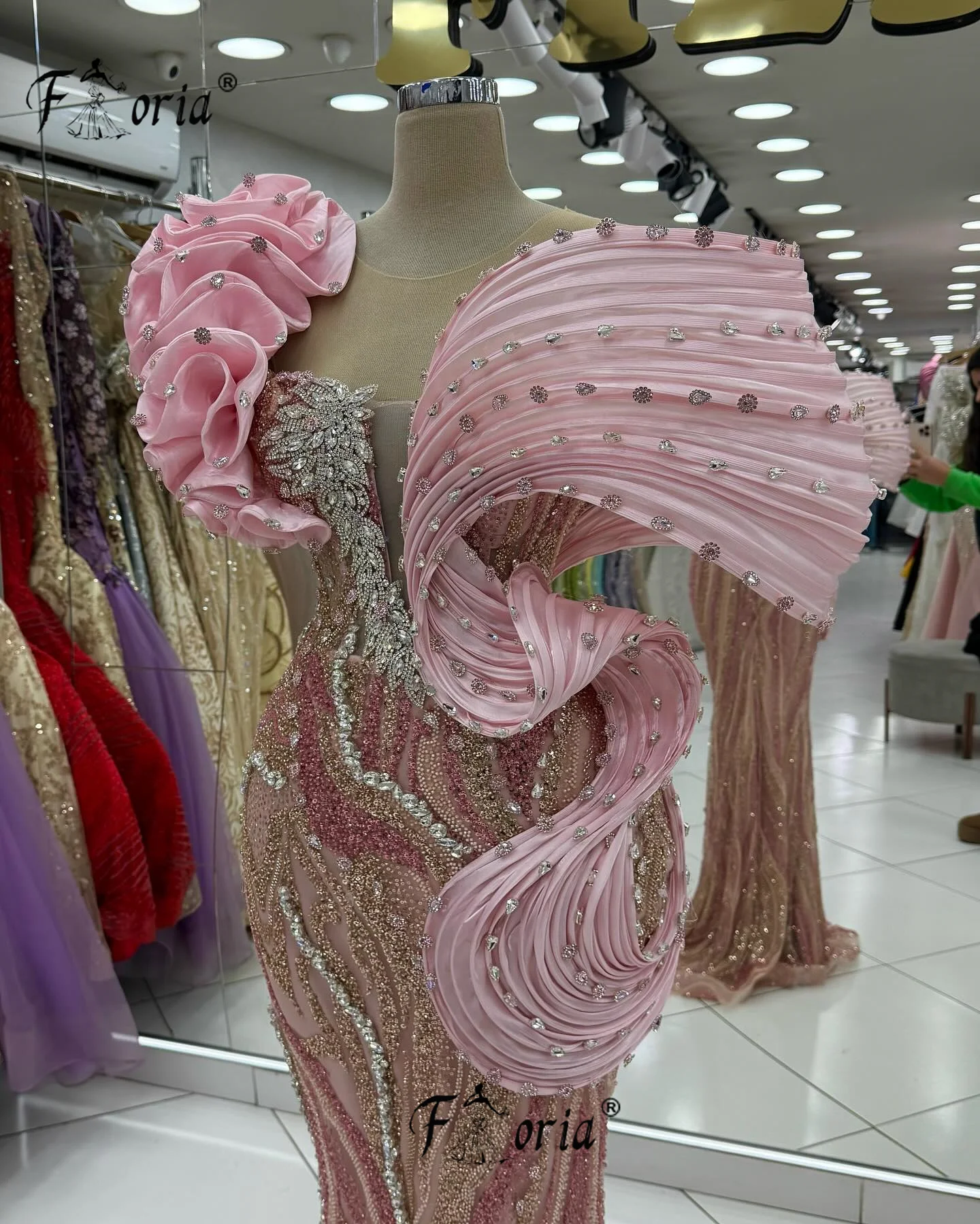 Robe De soirée sirène rose élégante, pierres De cristal, dubaï, Robe De bal pour femmes, robes De fiançailles De mariage, perlée, nouvelle collection 2026