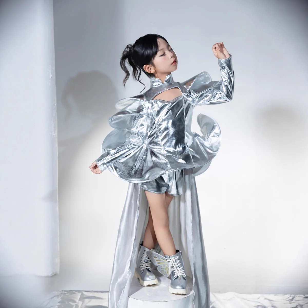 Children's Silver Jazz Dance  Universe Tech Wind Motorcycle T-ow Swan Ballet Performance Outfit Kids Performance C...