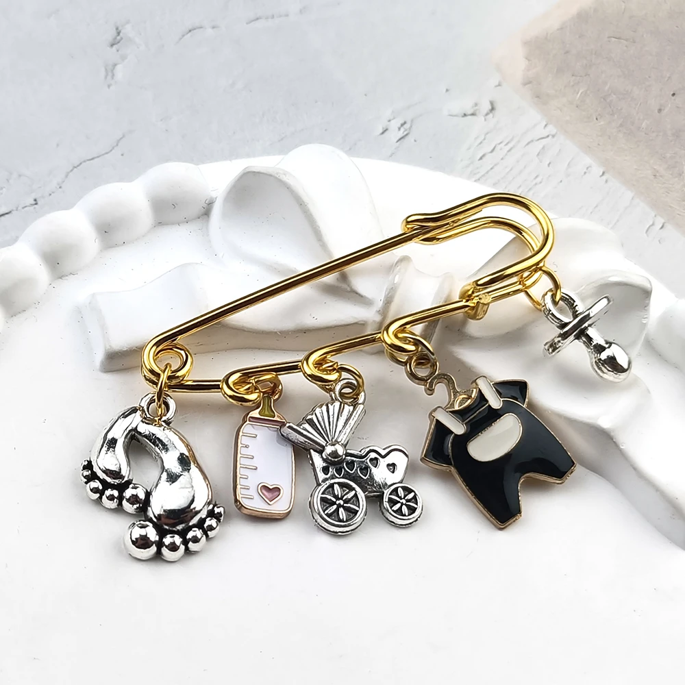 New fashion baby stroller baby bottle baby clothes pacifier foot theme brooch Mother's Day commemorative pin jewelry