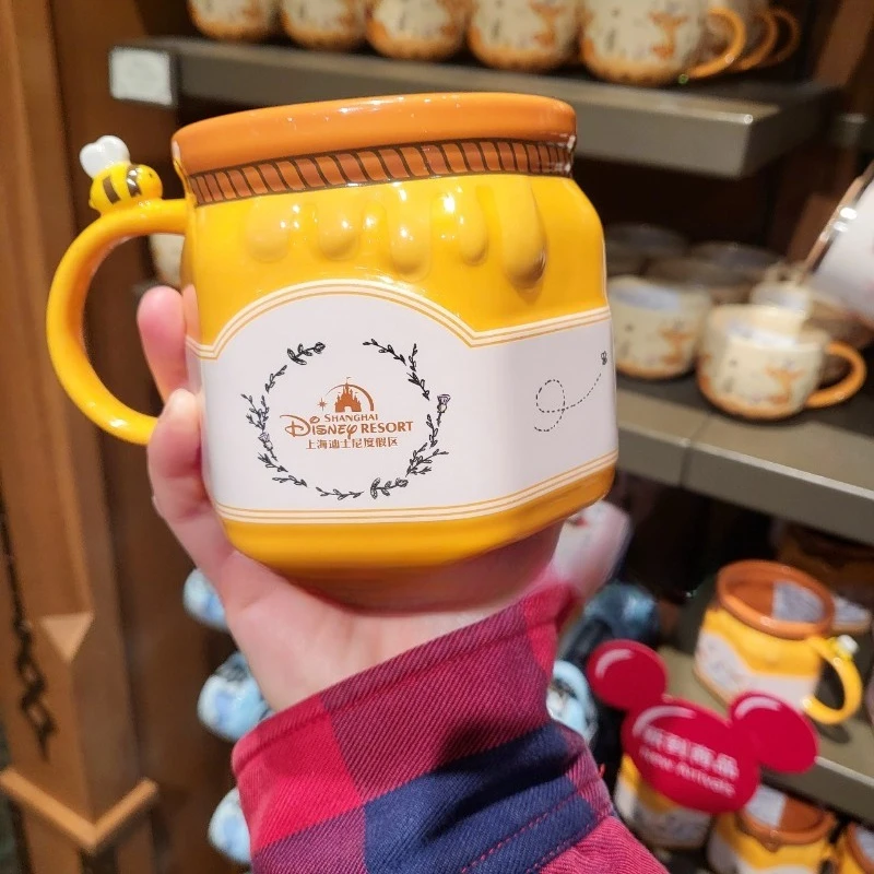 

Disney Fashion Creative Cartoon Winnie the Pooh Family Honey Can Mug Household 3D Luxury Collection Cup 450ml