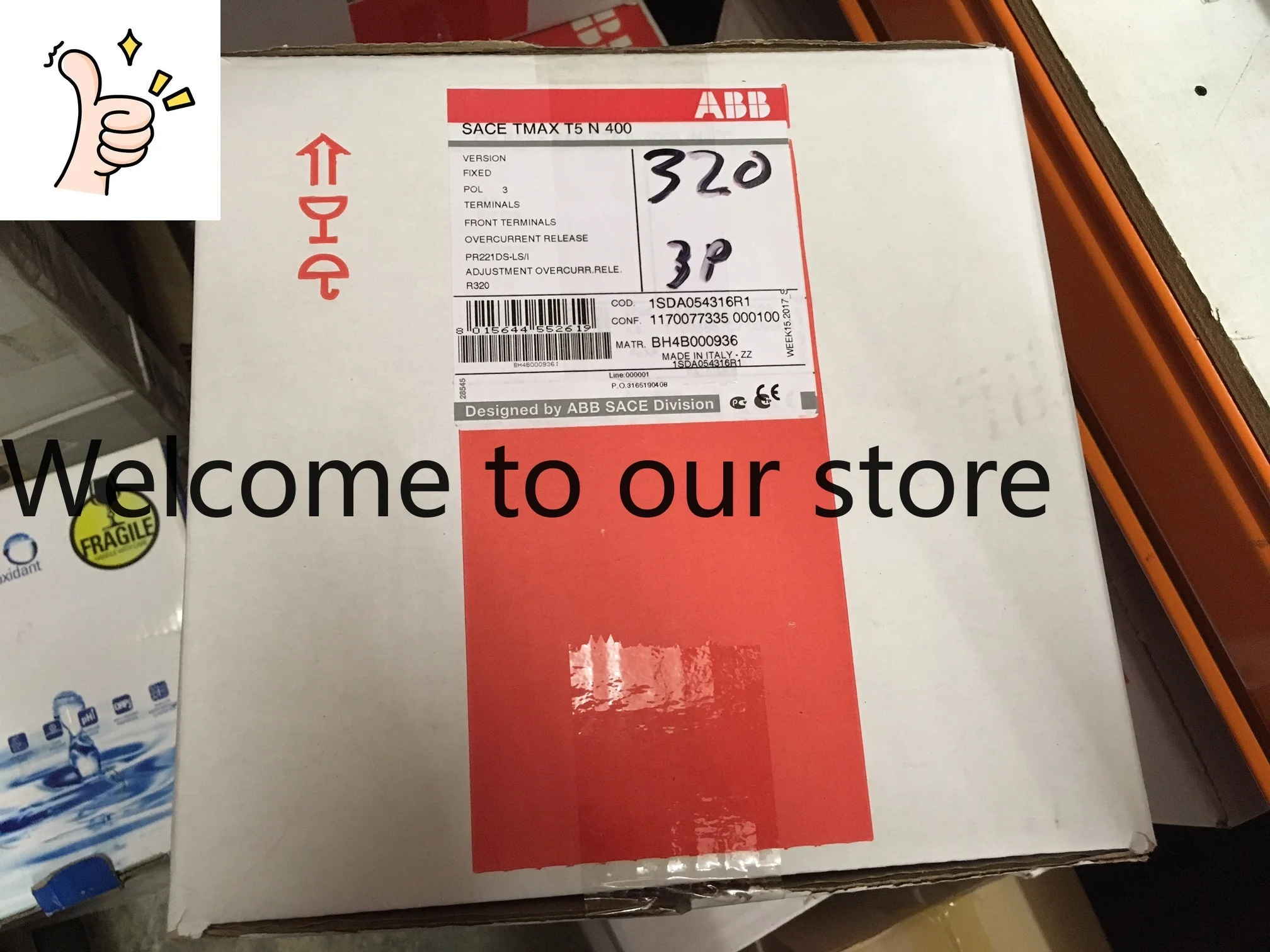 ABB New Original Tmax Molded Case Circuit Breaker, T5N400 PR221DS-LSI R320 FF