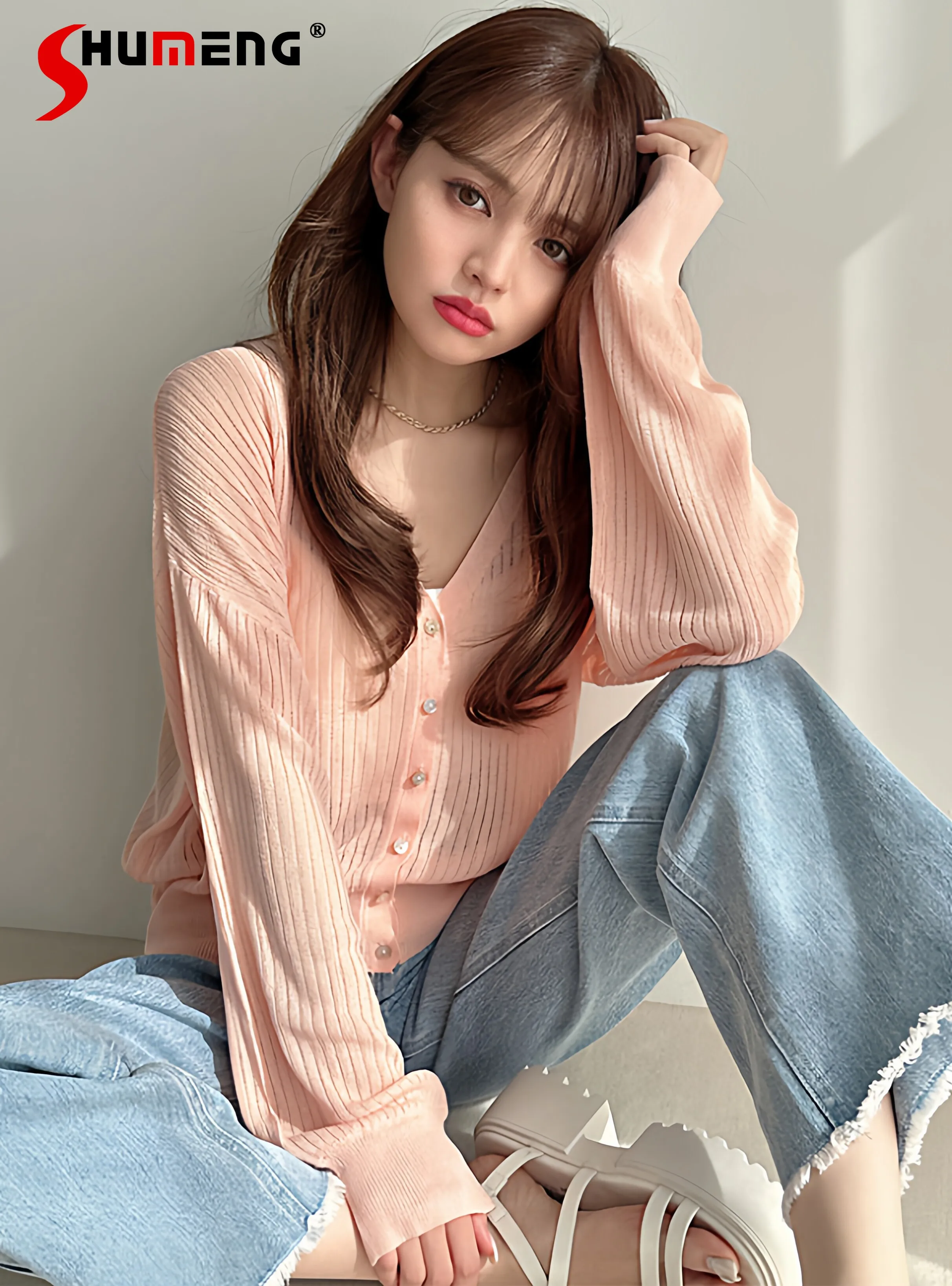 

Japanese Style Elegant Sweet V-neck Long-sleeve Single-breasted Loose Versatile Solid Color Knitted Cardigan Women Spring 2026