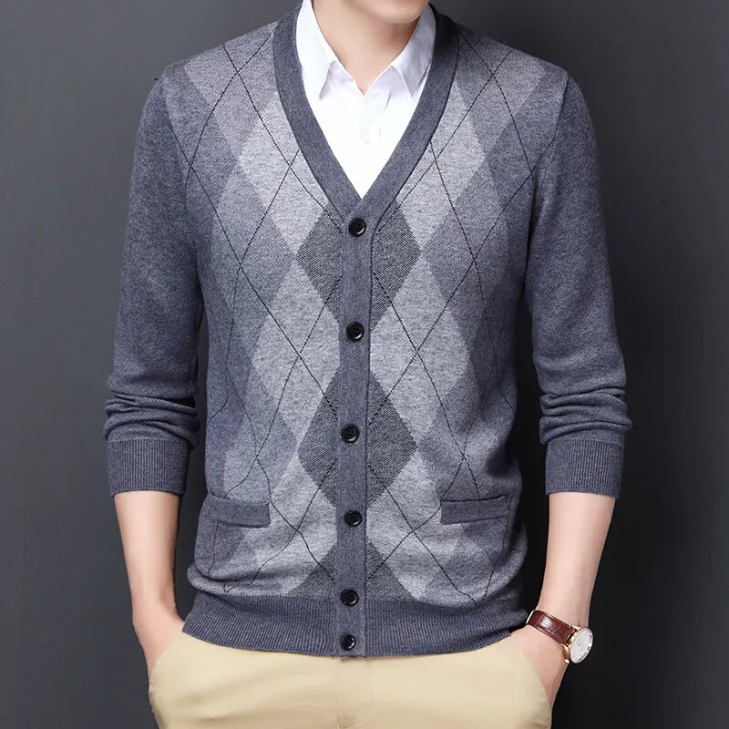 

Spring Autumn Men's Argyle Patchwork Knit Cardigan Fashion V-Neck Smart Casual Knitted Sweatercoat Men Slim Fit Sweater Cardigan