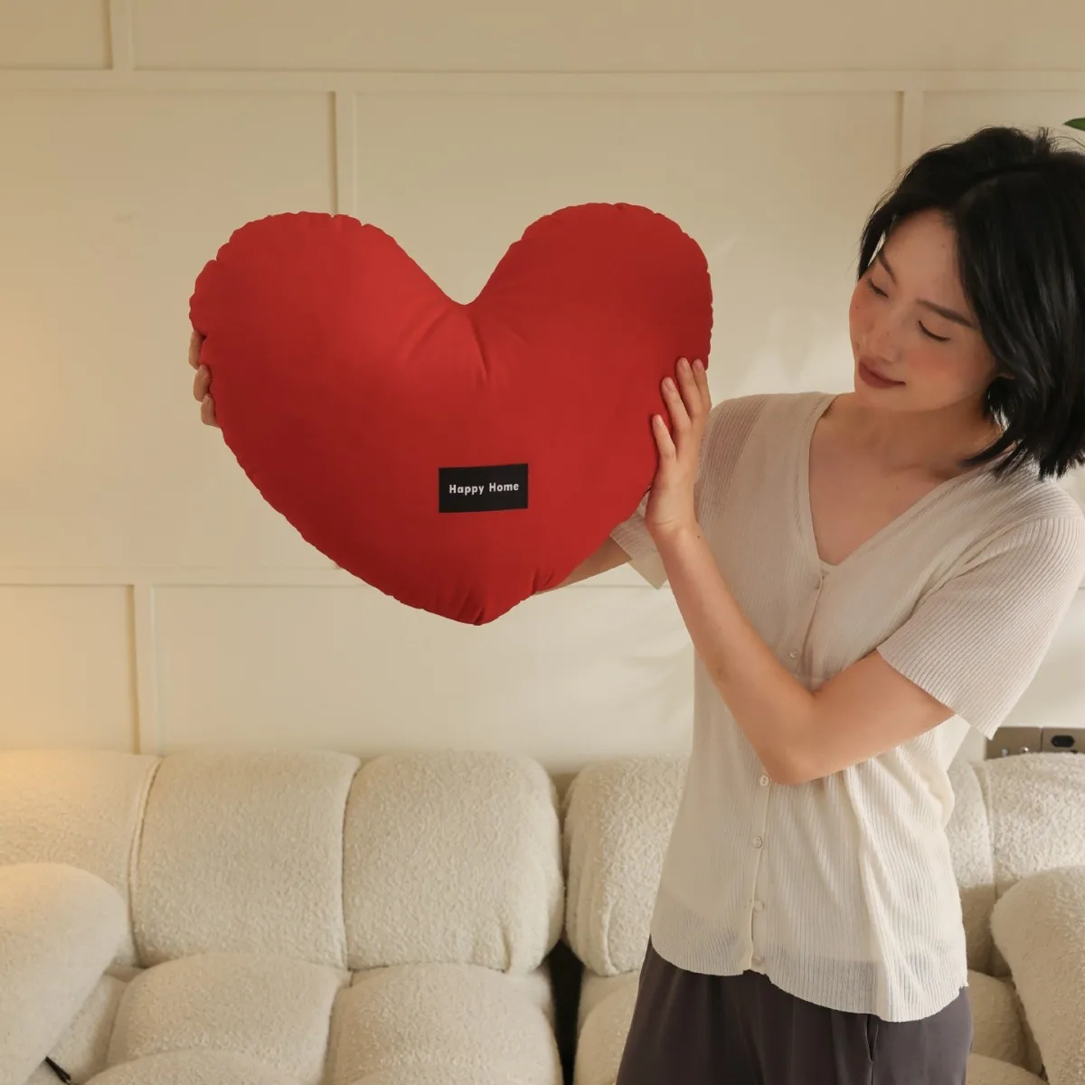 Red Heart-shaped Throw Pillow Perfect for Living Room Sofas Throw Pillows Wedding Decorations Sophisticated Sofa Accessories
