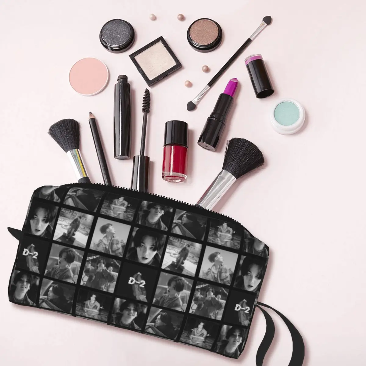 Agust D Collage Large Makeup Bag Beauty Pouch Travel Cosmetic Bags Kpop Portable Toiletry Bag for Women