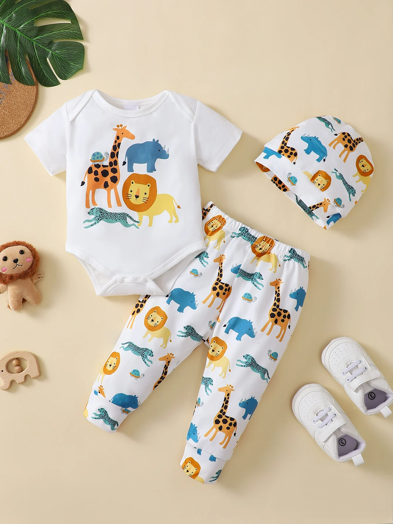 Cartoon Animal Print Round Neck Short Sleeve Triangle Onesie Long Hat Casual Style Thin Baby Boy Cute Three-Piece Going Out Suit