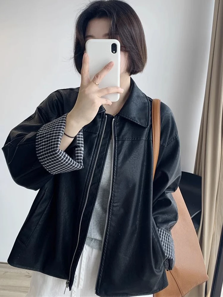 

Корейская повседневная кожаная куртка премиум-класса свободного кроя с отложным воротником, женская универсальная модель для стройности, весна 2025, ранняя модная коллекция