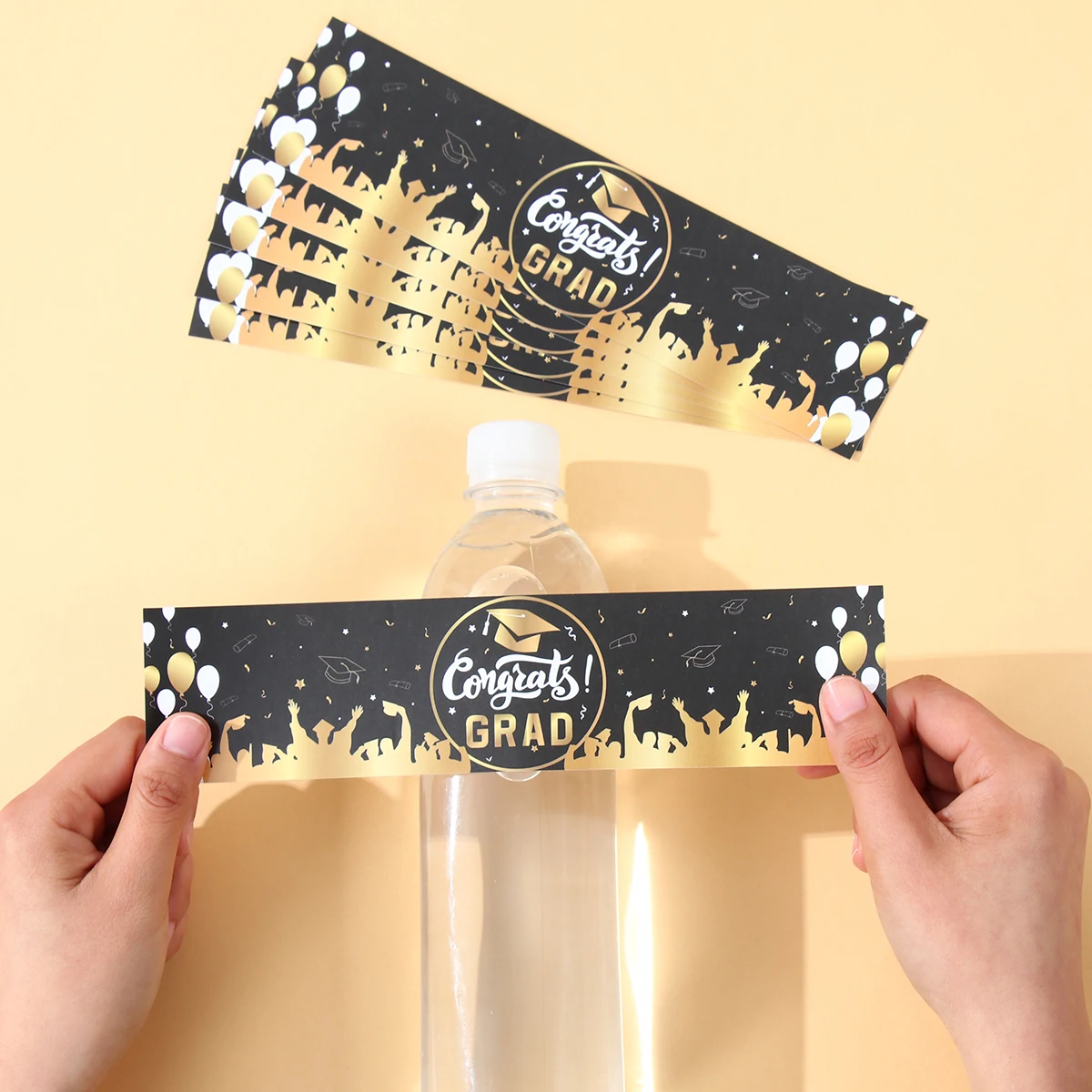 10/24pcs Graduation Season Theme Party Bottle Stickers Congratulation Graduation Party Decor Class Of 2024 Grad Party Supplies