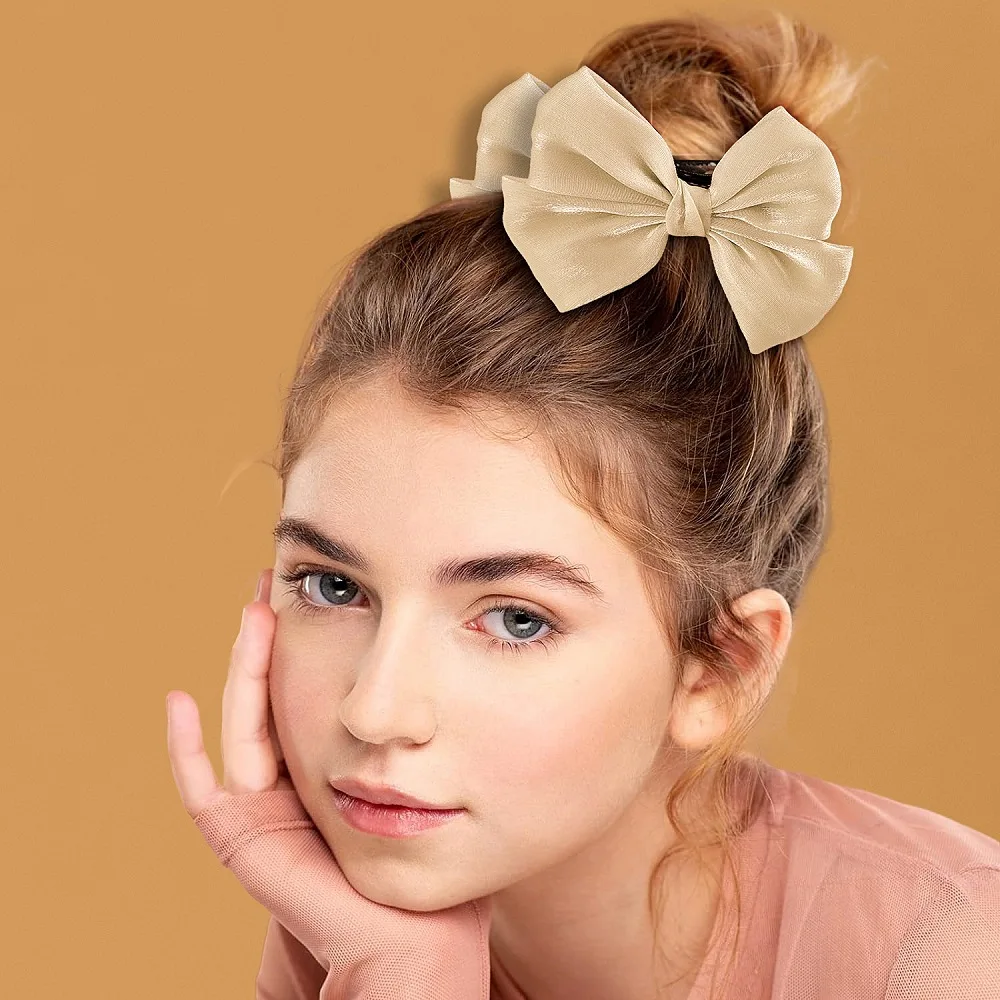 Velvet Bow Pill Hair Claw Clip for Women Korean Temperament Grip Clip Ponytail Braid Clip Fashion Girls Hair Style Accessories