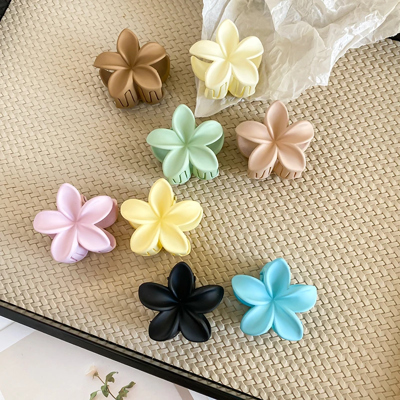 AISHG New Fashion Flower Hair Claws for Women Colourful Ponytail Hair Accessories Matte Claw Clips Girls Headdress Jewelry