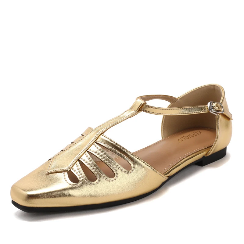 

Retro Square-Toed Hollow-Out Sandals for Women, Summer T-Strap Flat Shoes with Buckle Strap and Open Toe Design
