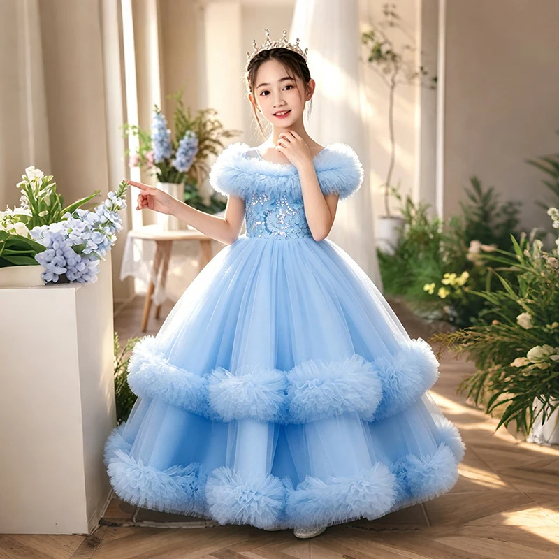 abito-da-sposa-in-stile-moderno-per-ragazze-con-fiocco-in-raso-e-gonna-in-tulle-gonfia