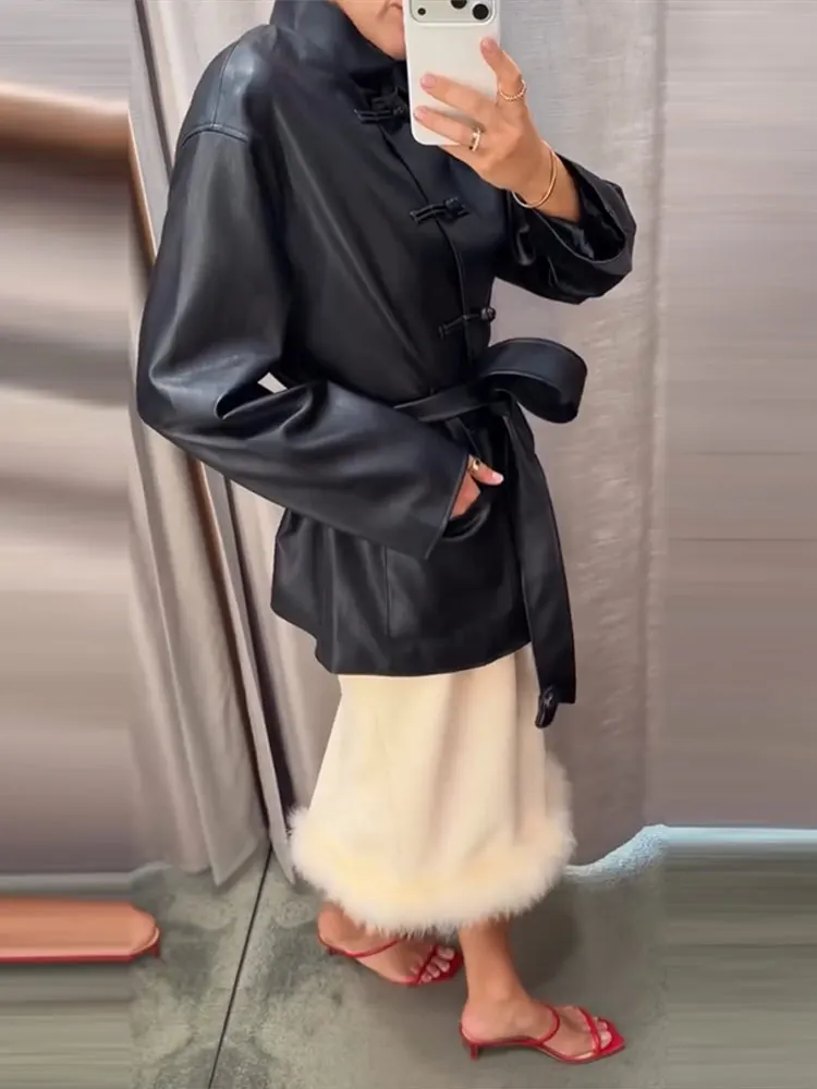 Damen Kunstlederjacken mit Stehkragen, Froschknöpfen und Gürtel, Streetwear, Langarm, Einreihig, Lockere Oberbekleidung – Detail 35