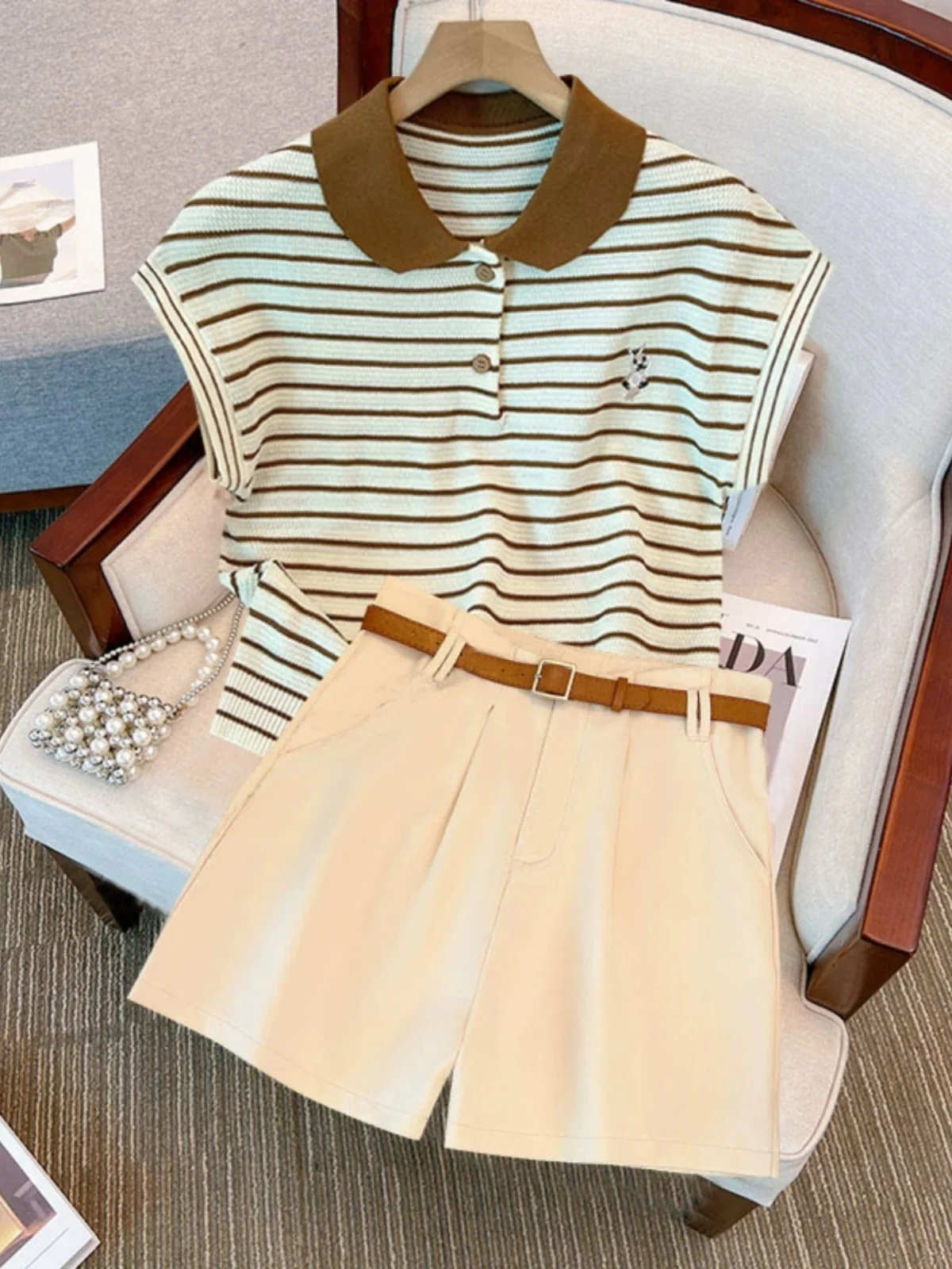

Slimming Fashion Set for plus Size Women Summer High Waist Short Shorts Top Bottoms Two Piece Set Polyester Fiber Short Sleeve
