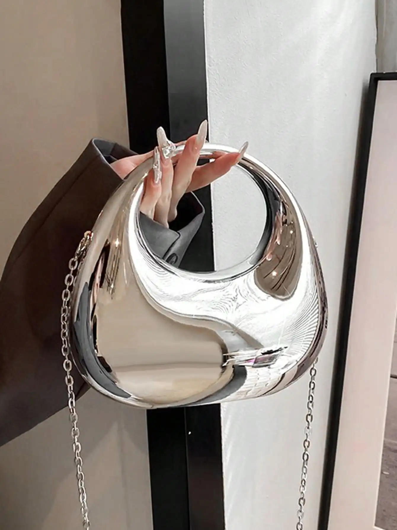 Large Moon-Shaped Bag, Fashionable Versatile Chain Shoulder Crossbody Bag, Can Be Used As Phone Pouch Or Earphone Case, Ideal Gift For Valentine's Day, Birthday, Anniversary, Elegant Ladies Bag Suitable For Party, Wedding, Prom, Banquet, Graduation