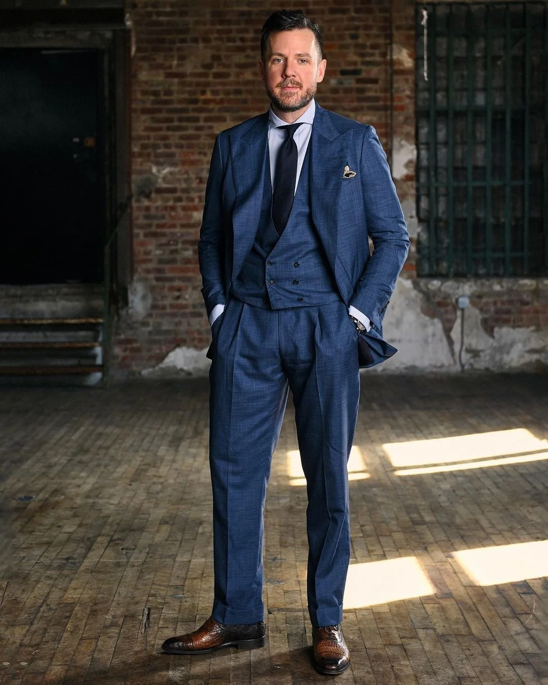 Simple Men Suits With Double Breasted Three Pieces Jacket Vest Pants Custom Made Bridegroom Wedding Formal Occasiom