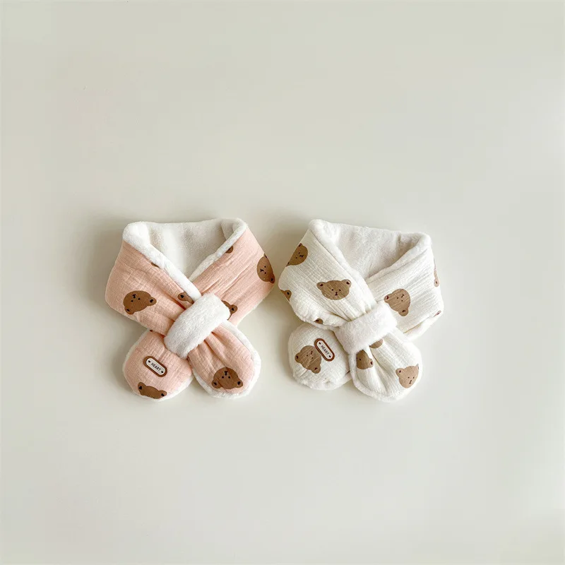 ผ้าพันคอเด็กพิมพ์ลายหมีเกาหลี ผ้าพันคอขนนุ่มสำหรับฤดูหนาว สำหรับเด็กชายและเด็กหญิง ผ้าพันคออุ่นๆ