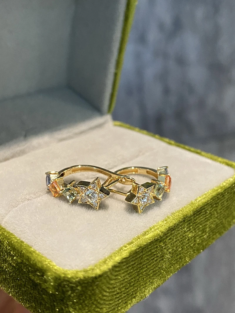 LUOWEND 100% 18K Yellow Gold Earrings Elegant Romantic Style Natural Color Sapphire Earrings for Women High Wedding Jewelry