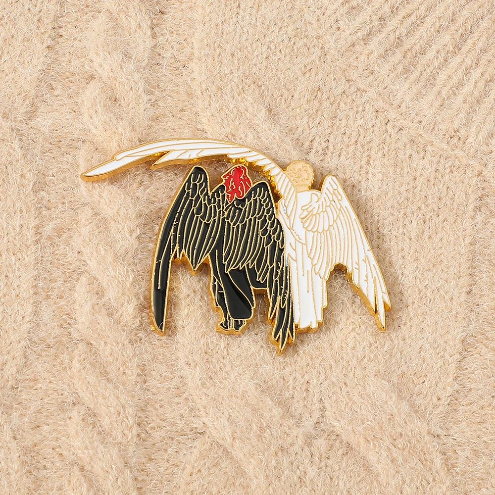 Good Omens Ineffable Husbands Angel & Demon Hard Metal Pin Angel Demon Badge Aziraphale und Crowley Accessoires – Detail 5