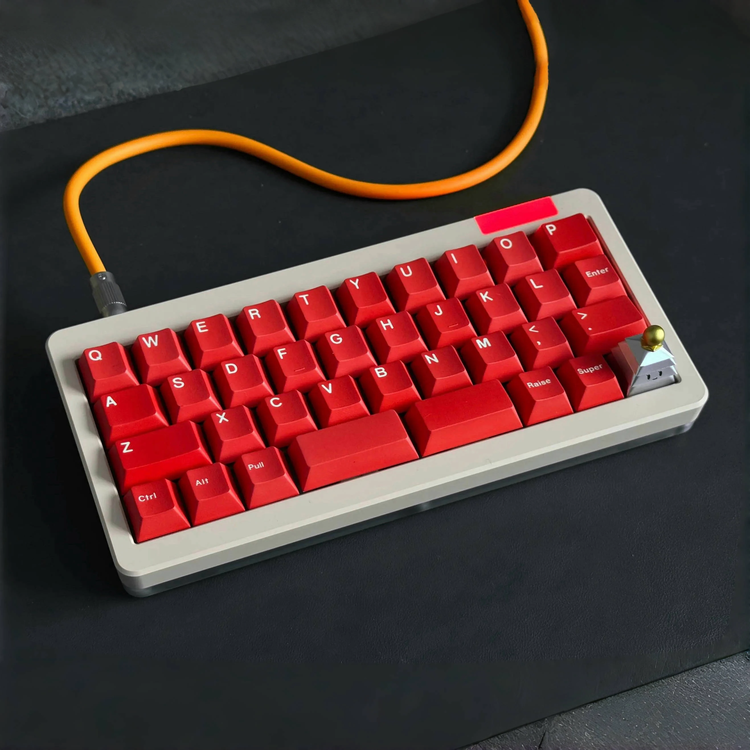 

Geekark White On Red WOR Механические колпачки для клавиш Cherry Profile Dye Sublimation Красные колпачки для клавиш 40s Planck для 61 64 68 75 87