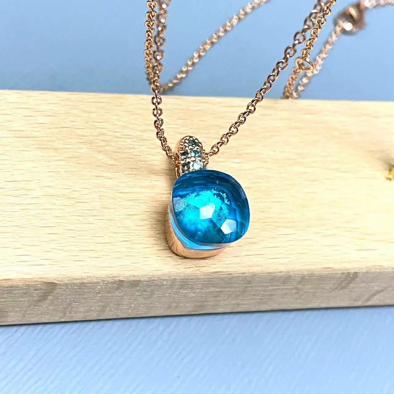 10.6mm Classic Pendant Necklace Water Droplet Inlay Blue Zircon Pendant Necklace For Women Fashion Jewelry Gift