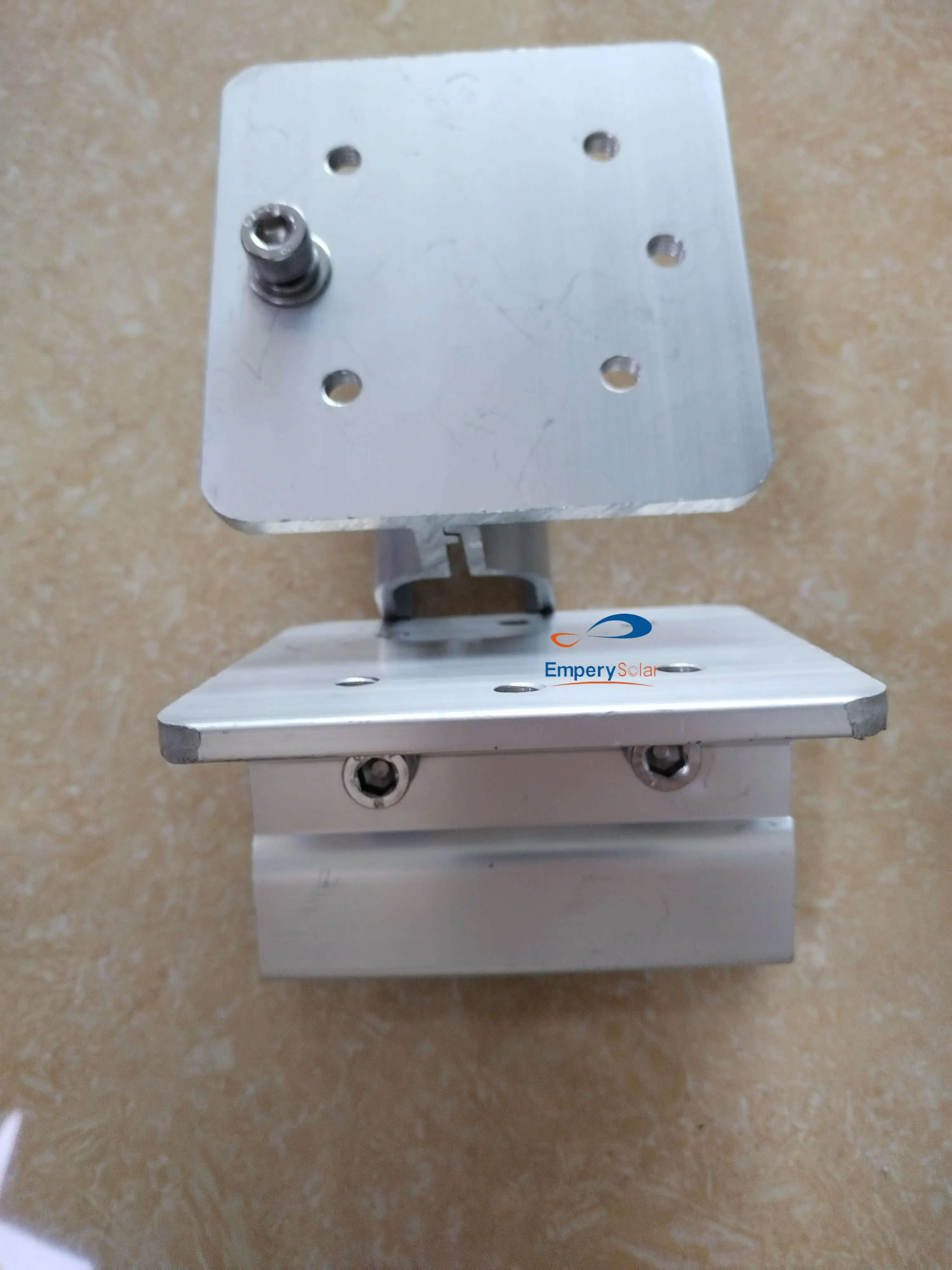 Solar Aluminum Metal Roof Mounting Standing Seam Roof Clamp Commercial AS/NZ1170.2 Standard 15 Year Warranty Solar Installation