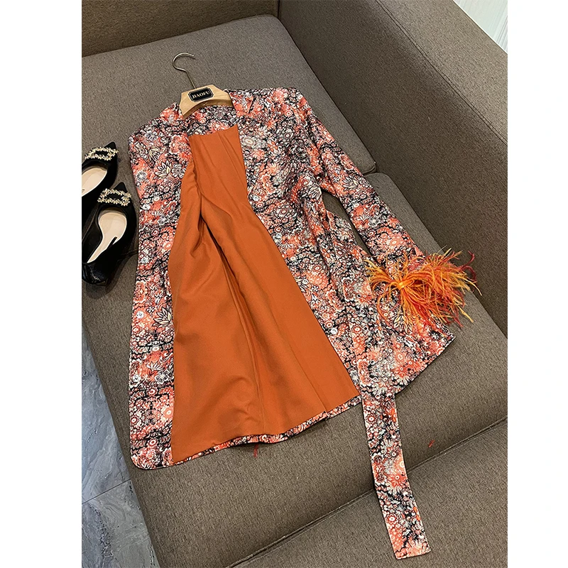 Fashion European & American High-end Women V-neck Floral Slim Dress with Decorative Feathers  Desined Printed Casual Dresses