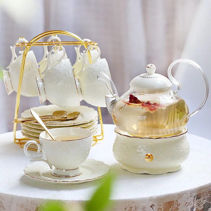 Juego de té de la tarde en inglés con relieve de rosa, vela de porcelana, calefacción, tetera de cerámica de vidrio europeo, tazas, platillo, cuchara, Kit de bandeja