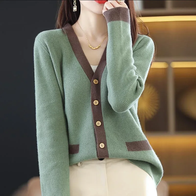 

Women's Cardigans 2024 Spring Cardigans V-neck Single Breasted Short Slim Lady Knitwear Tops Korean Fashion Green Cardigan